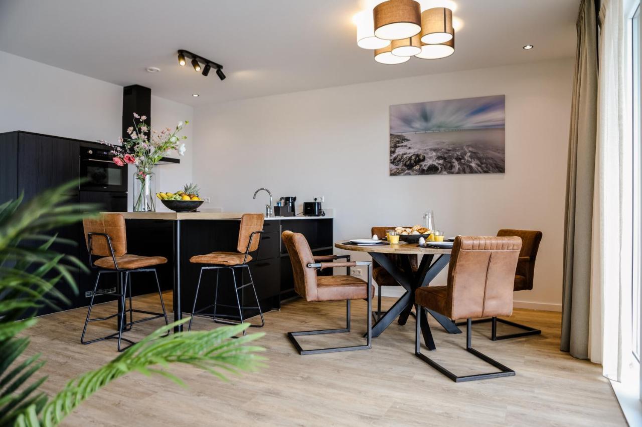 Luxe 4 Persoons Appartement In Residence Marina Kamperland 2C 외부 사진